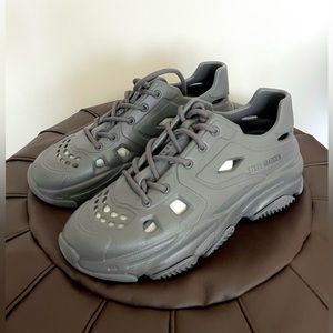 Steve Madden Possessive sneakers